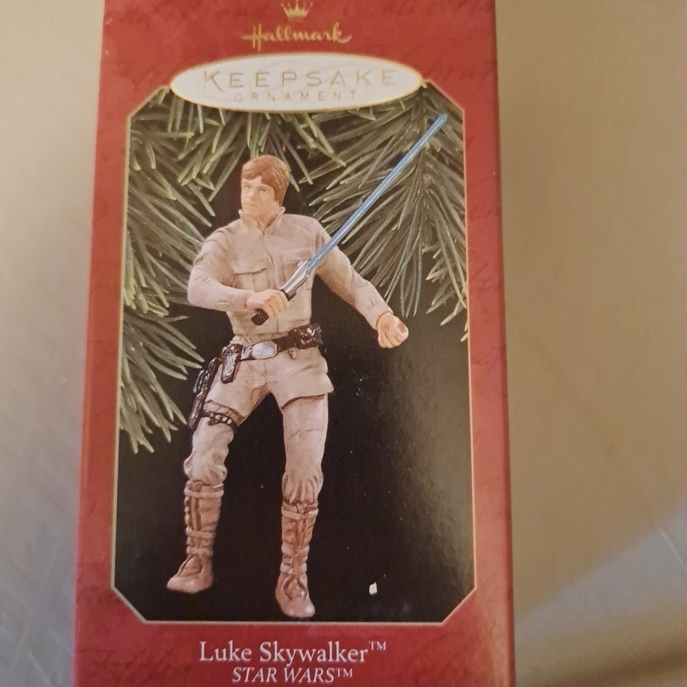 Hallmark Star Wars Luke Skywalker Ornament Box - Red and White